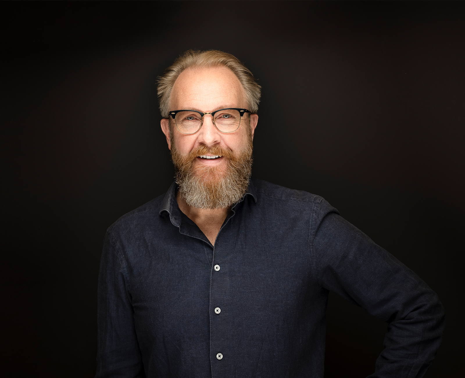 Portrait Aat Vos_C_includi_Marco Heyda_Format