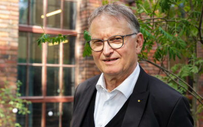 Prof. Reiner Schmidt